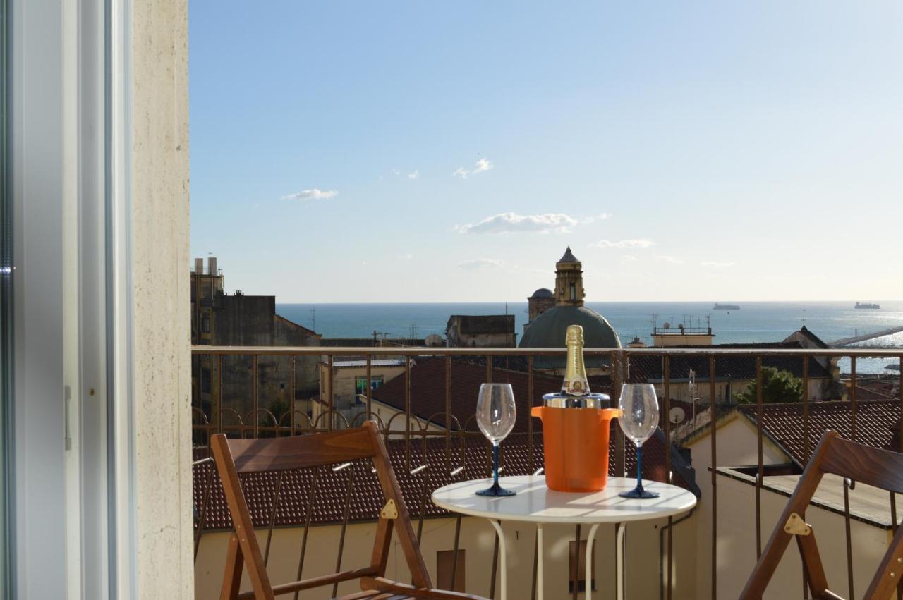 Antica Dimora In Centro Apartment Salerno Ngoại thất bức ảnh